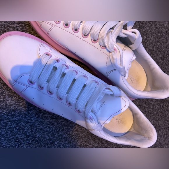 oversized alexander mcqueen sneaker - Picture 4 of 5